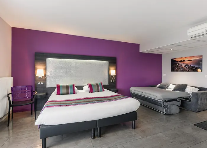 The Originals Boutique, Hôtel Le Lion d'Or, Fougères Ouest (Inter-Hotel)